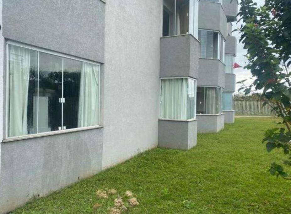 Apartamento Aconchegante 20Mts Da Praia, 3Quartos. Guaratuba Eksteriør billede