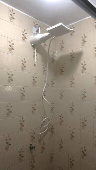 Apartamento Aconchegante 20Mts Da Praia, 3Quartos. Guaratuba Eksteriør billede